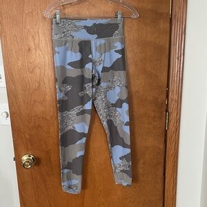Aerie Camouflage Blue and Gray Leggings